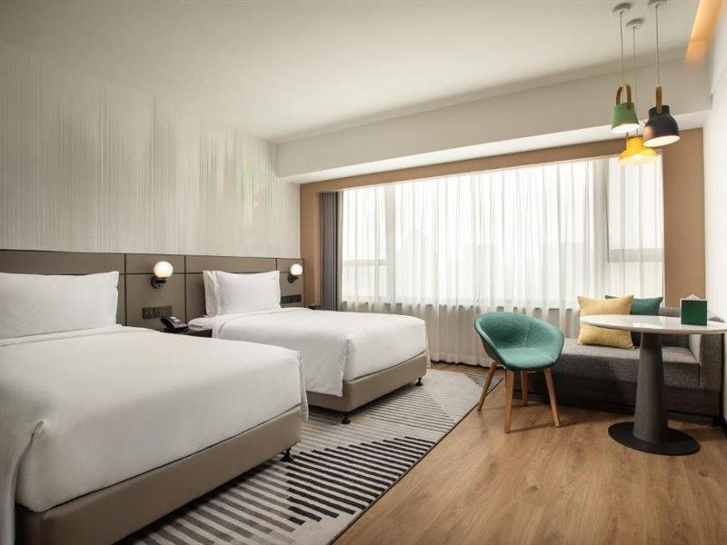 Hotel Nanjing Road, An Ihg 5*