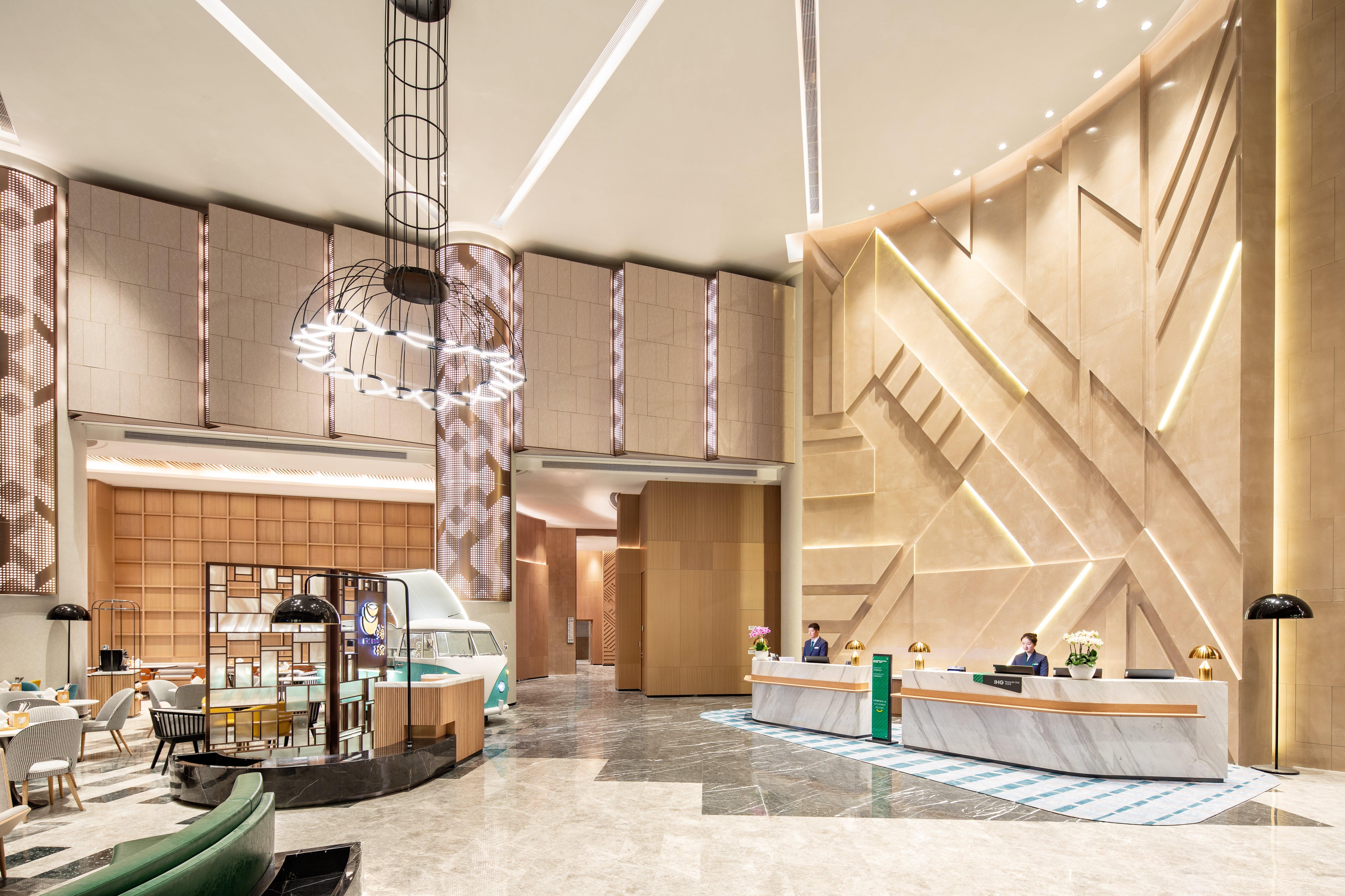 Nanjing Road, An Ihg Shanghai